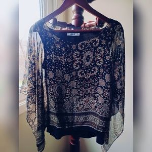 Suzy Shier | sheer patterned boxy blouse with built-in tank